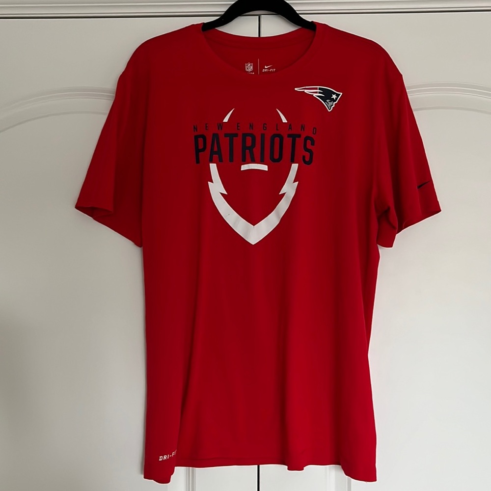 Men’s Nike NFL Patriots T-Shirt